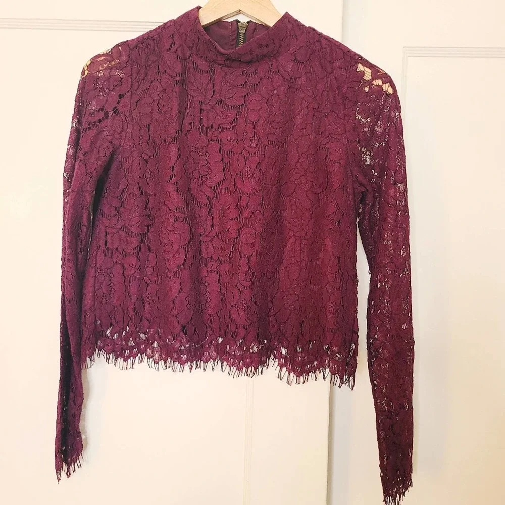 Chaser Vintage Lace Mock Neck Cropped Top